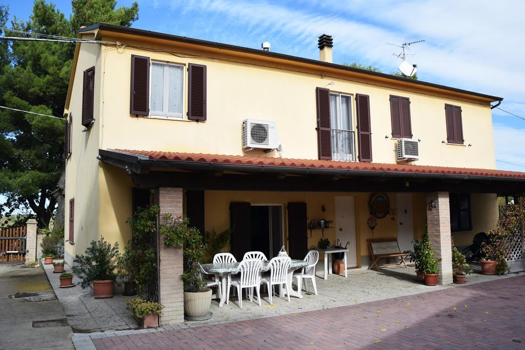 Agriturismo Al Rifugio Divino Belvedere Ostrense المظهر الخارجي الصورة